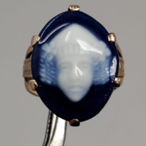 18K Antique Vintage Cameo Limoges Porcelain Ring